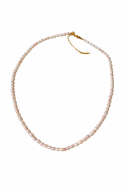 Tiny Pearl Choker